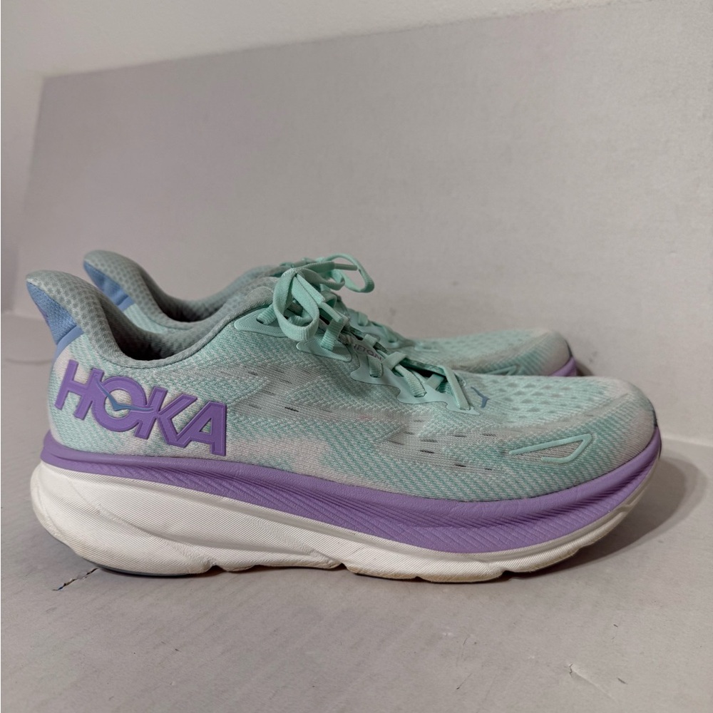 Hoka One One Clifton 9 Running Shoes Womens Size 12B Mint Purple